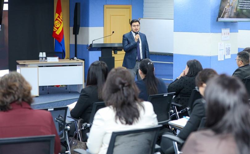 “Кибер орчинд үйлдэгдсэн хүн худалдаалах гэмт хэргийг шийдвэрлэхэд анхаарах зарим асуудал” сургалт өндөрлөлөө