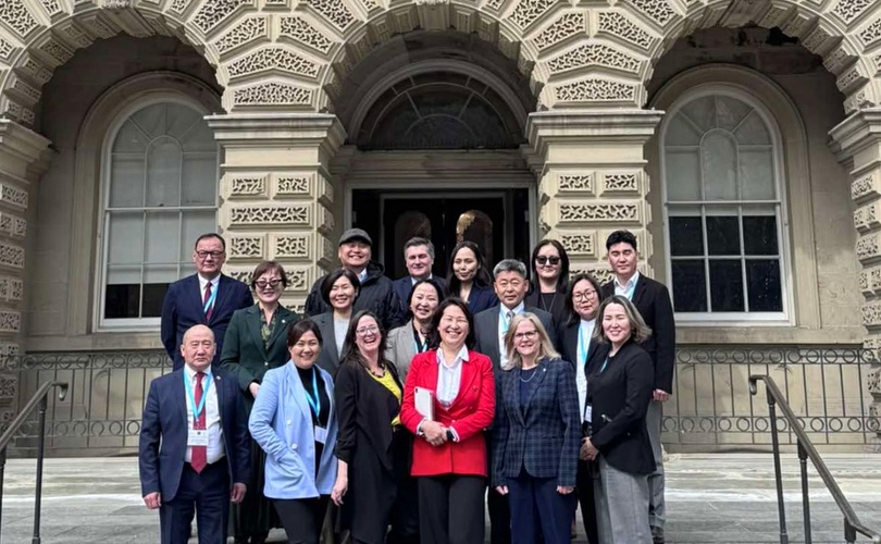 Гэр бүл, хүүхдийн хэргийн дагнасан шүүхийн хуулийн төслийн ажлын хэсэг болон тус шүүхэд ажиллах шүүгчийн мэргэшүүлэх сургалт хариуцсан хамтарсан баг Канад улсад ажиллав