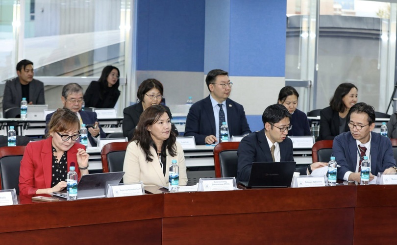 Informal Meeting Held on “Enforcement of Foreign Court Judgments”
